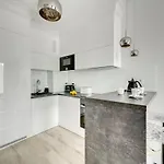 Navio Estate By Renters