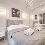 Navio Estate By Renters *