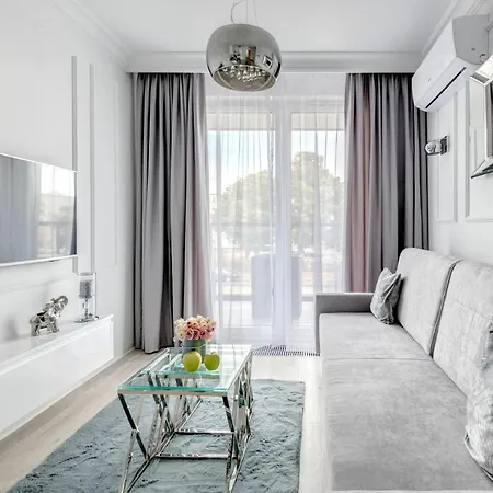 Apartment Dom & House - Navio Estate *